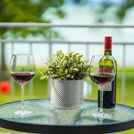 Siesta Sziget - Balaton-parti Apartman