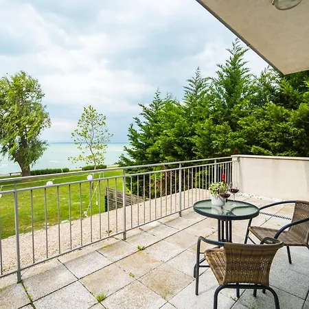 Apartment Siesta Sziget - Balaton-parti Siofok
