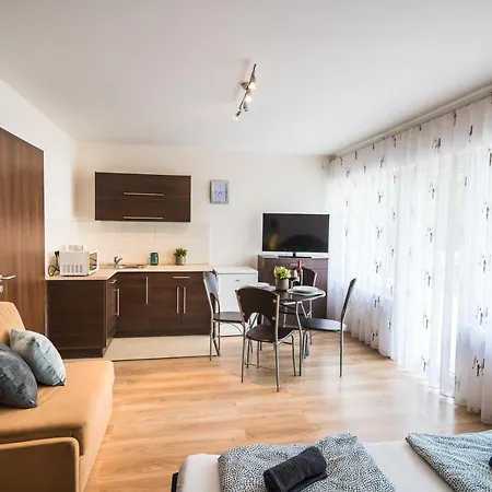 Siesta Sziget - Balaton-parti * Siofok