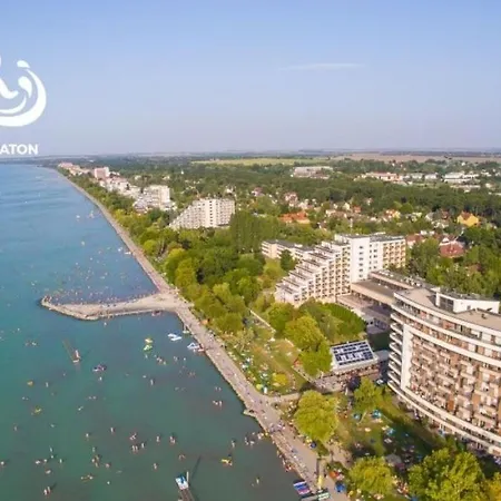 Siesta Sziget - Balaton-parti Apartment *