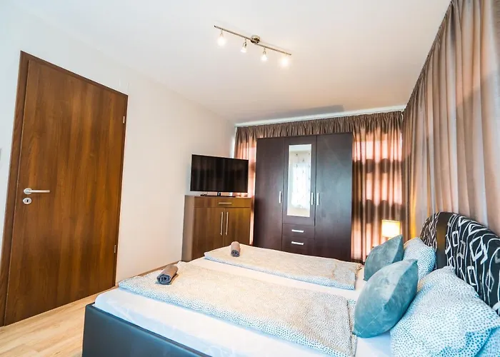 Siesta Sziget - Balaton-parti Siófok