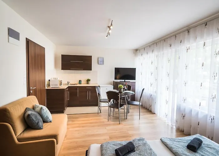 Siesta Sziget - Balaton-parti * Siófok