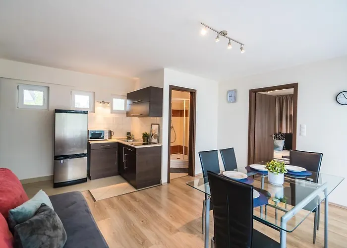 Siesta Sziget - Balaton-parti *